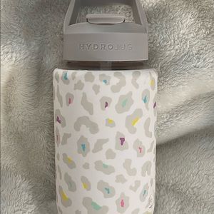 Limited Edition Color Me Cheetah 64oz Glass Bottle